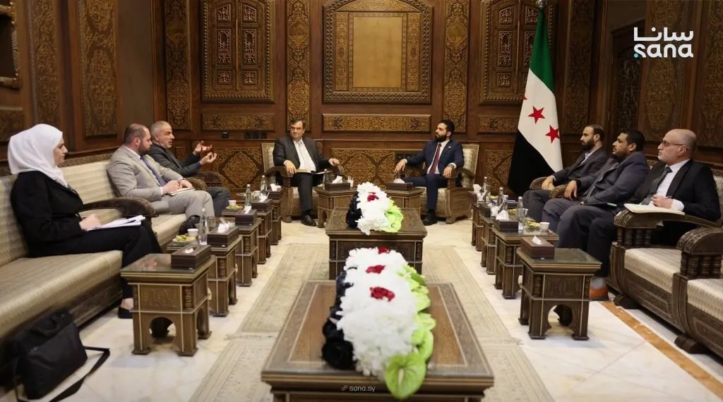 وزير الداخلية ومصرف سوريا المركزي يعززان التعاون لحماية الاستقرار المالي والاقتصادي