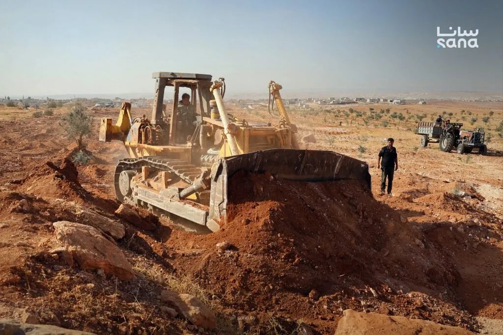 إزالة آثار النظام السابق: حملة لإعادة تأهيل الأراضي الزراعية في معرة النعمان