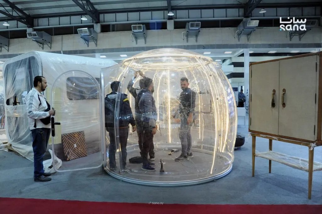 معرض المفروشات والديكور بدمشق: الشركات السورية تستعرض أحدث منتجاتها وتستكشف فرص النمو