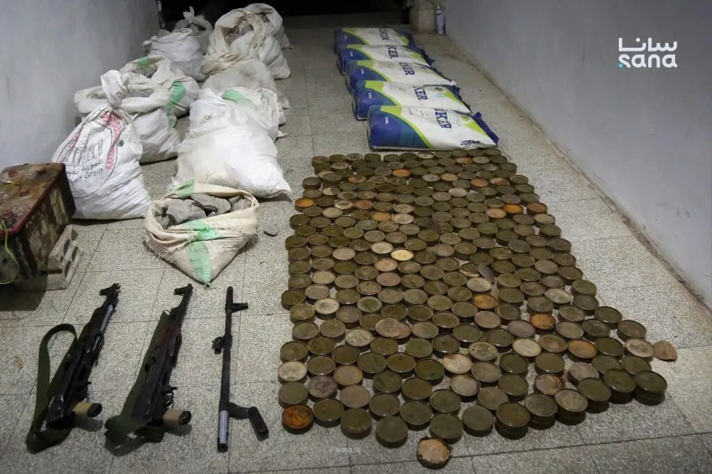 درعا: الأمن الداخلي يحبط محاولة تهريب متفجرات ومخدرات إلى السويداء