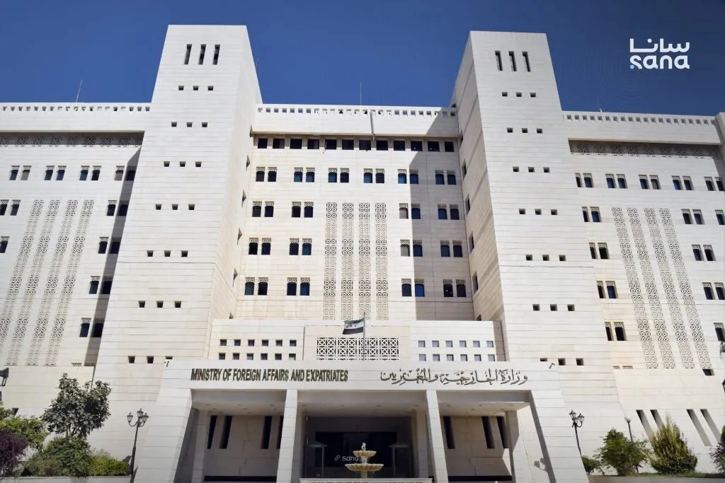 وزير الخارجية والمغتربين في زيارة دبلوماسية إلى سلطنة عمان غداً