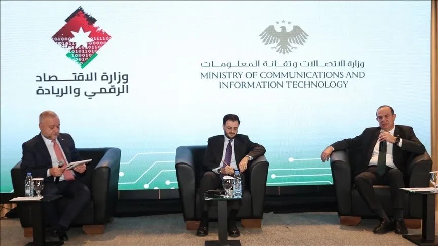 دمشق تشهد حراكاً اقتصادياً وتقنياً بتوقيع اتفاقيات مع الأردن وإطلاق معرض سيريا هايتك