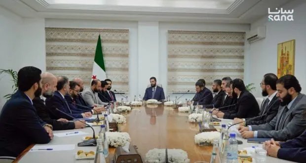 الرئيس الشرع يبحث مع وزير الداخلية تطوير أداء الوزارة وتعزيز الأمن