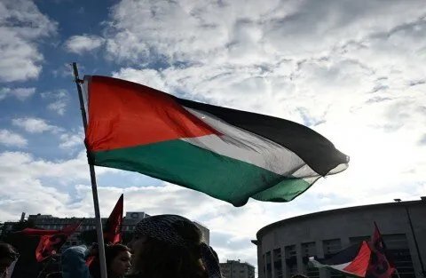 حركة فتح تنفي بشدة أي صلة لها بـ "العصابات المسلحة" وتتهم إسرائيل بتقويض المشروع الوطني الفلسطيني