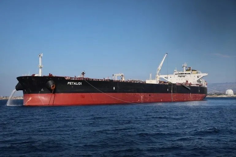 اكتمال وصول المنحة النفطية السعودية: 1.65 مليون برميل لدعم احتياجات البلاد