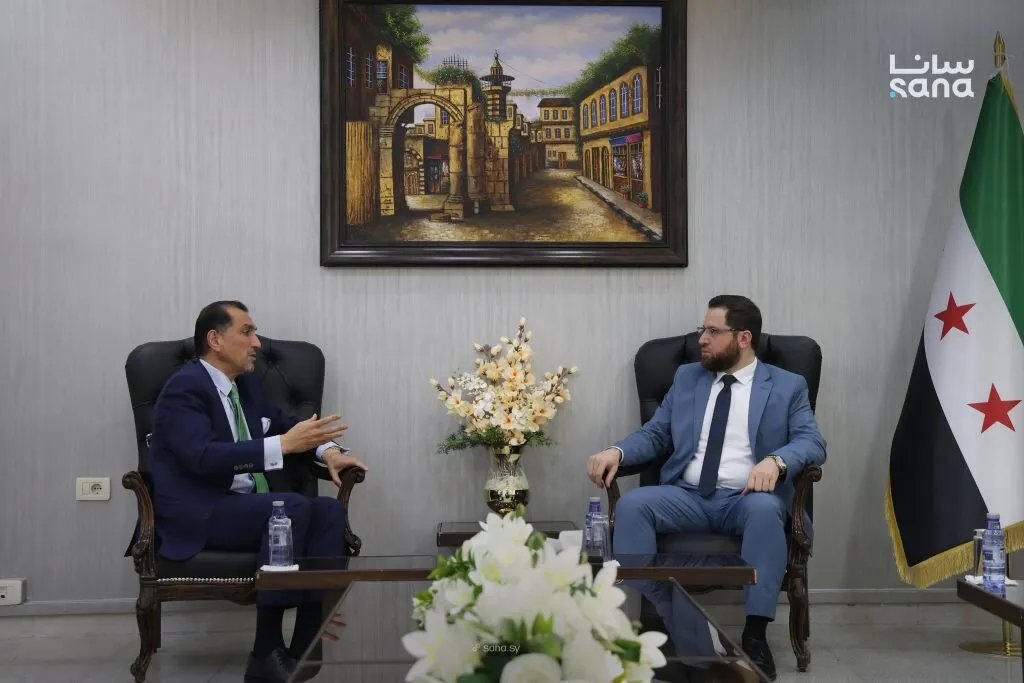 وزير التنمية الإدارية السوري والسفير الأردني يبحثان تعزيز التعاون في مجال الإدارة العامة وتطوير المؤسسات