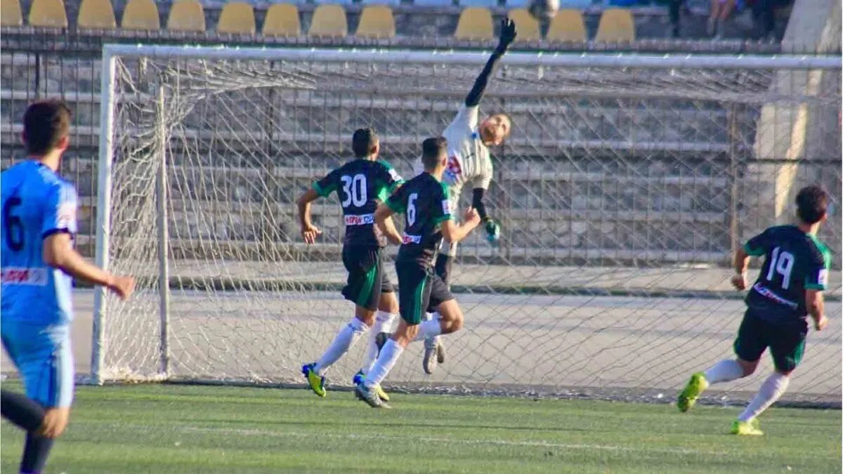 قمة الإثارة: ديربي حمص يشتعل في نصف نهائي بطولة النصر والتحرير