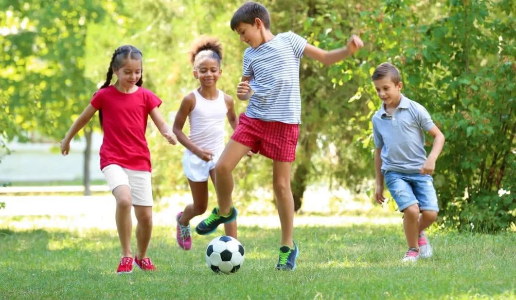 دراسة تكشف: تطبيقات الصحة تعزز نشاط الأطفال والمراهقين وتحافظ على وزنهم