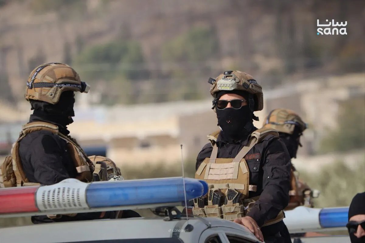 الأمن الداخلي في جبلة يفكك شبكة إجرامية خطيرة متورطة في الخطف والقتل والسلب