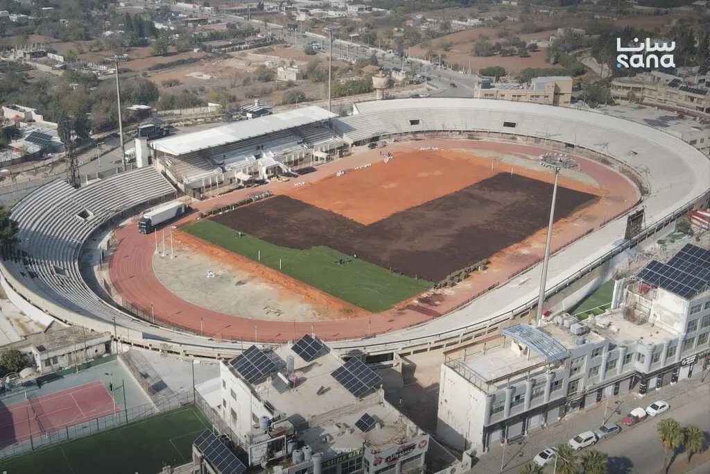 حمص: أعمال مكثفة لإعادة تأهيل ملعب خالد بن الوليد استعداداً للدوري الممتاز
