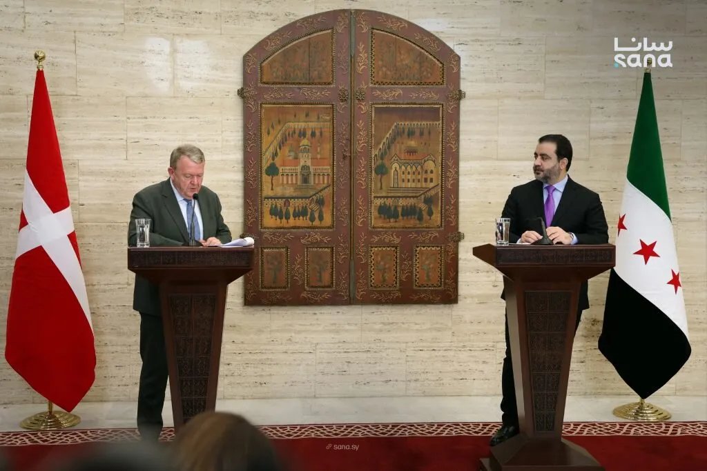 الوزيران الشيباني وراسموسن يؤكدان بدمشق على تعزيز العلاقات السورية الدنماركية