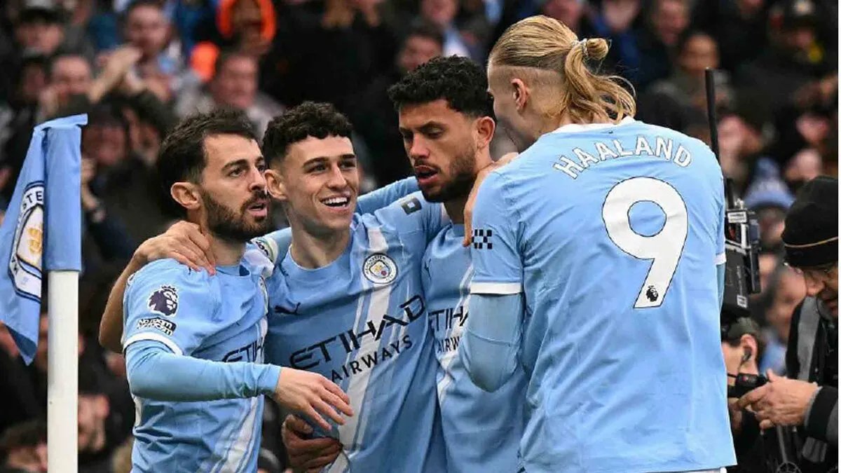 مانشستر سيتي يفلت من فخ ليدز بصعوبة في الدوري الإنجليزي الممتاز