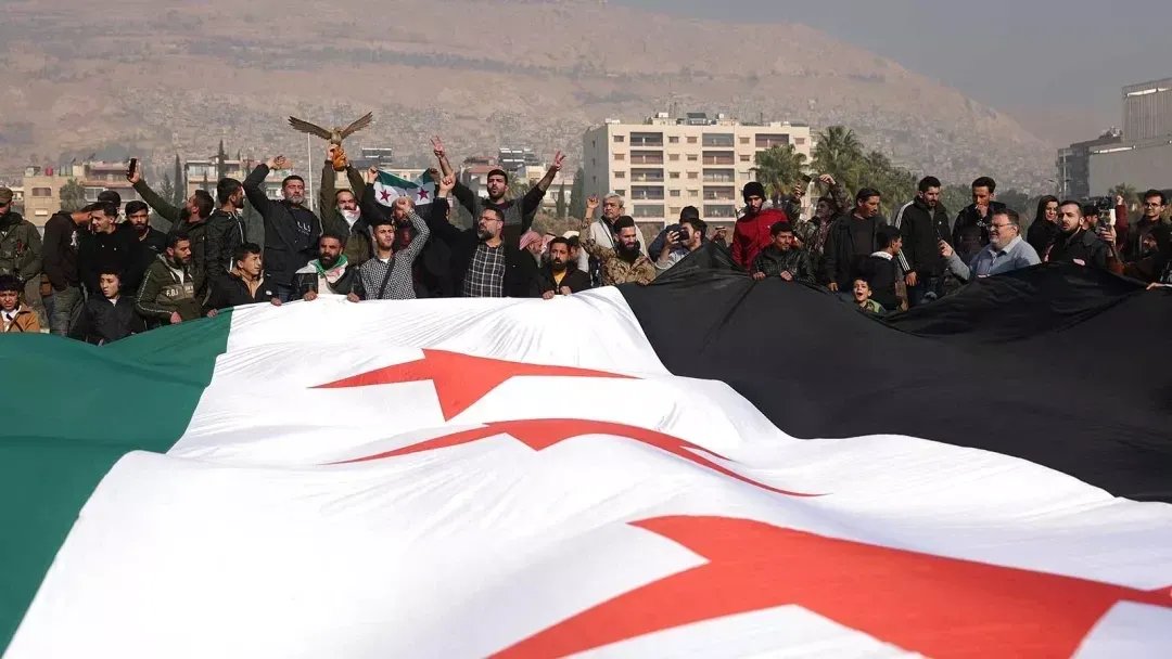 سوريا بعد الأسد: أولى المحاكمات تكشف تحديات العدالة الانتقالية