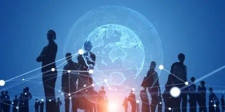 دراسة تكشف: كيف يُخفّف الذكاء الاصطناعي أعباء العمل في مهن رئيسية؟