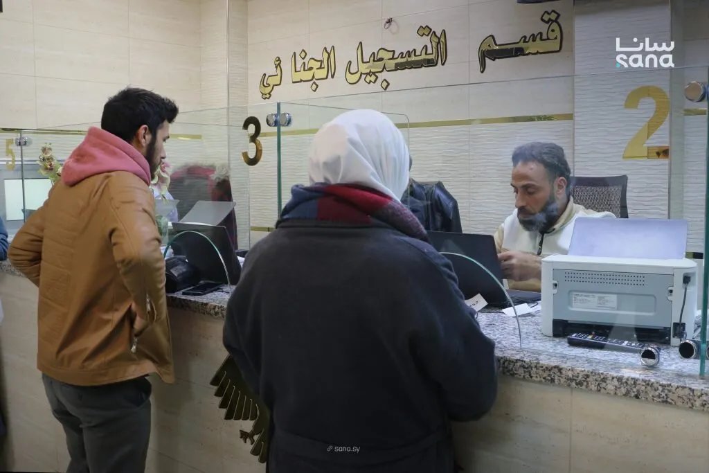 المباحث الجنائية في حماة تحدث خدماتها بافتتاح صالات حديثة بتقنية الدور الإلكتروني