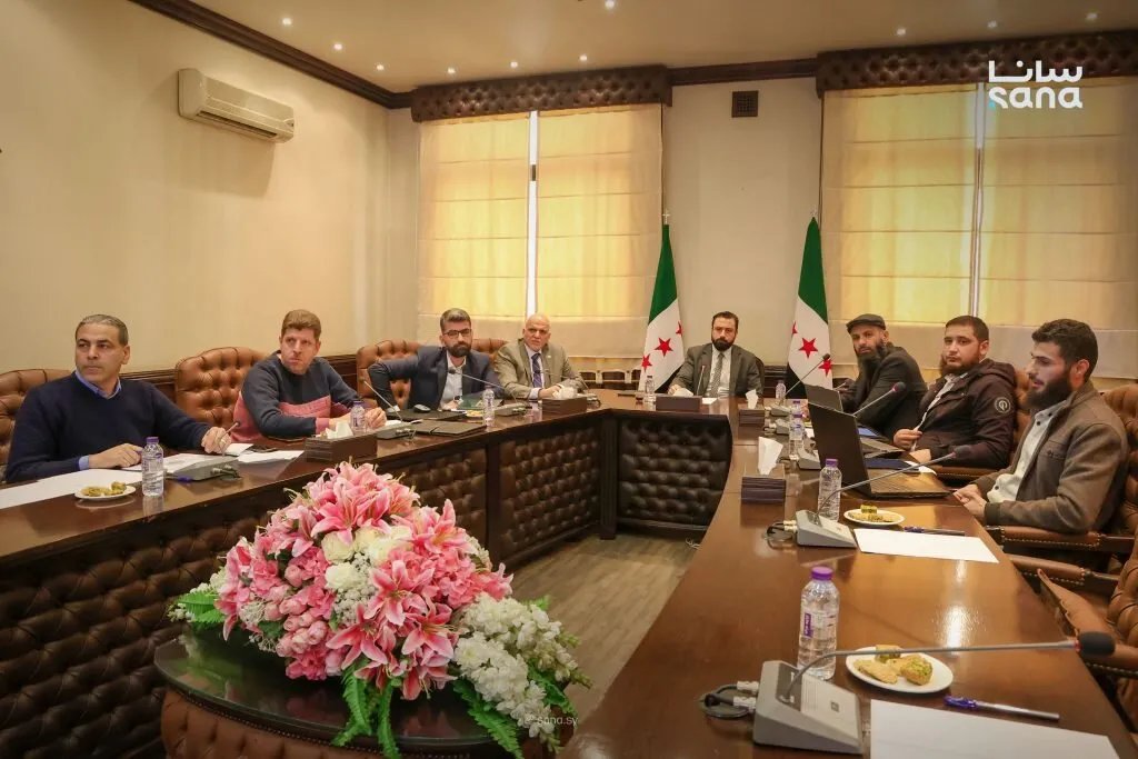 وزارة الإدارة المحلية تضع خطة لأرشفة وأتمتة الوثائق العقارية في سوريا