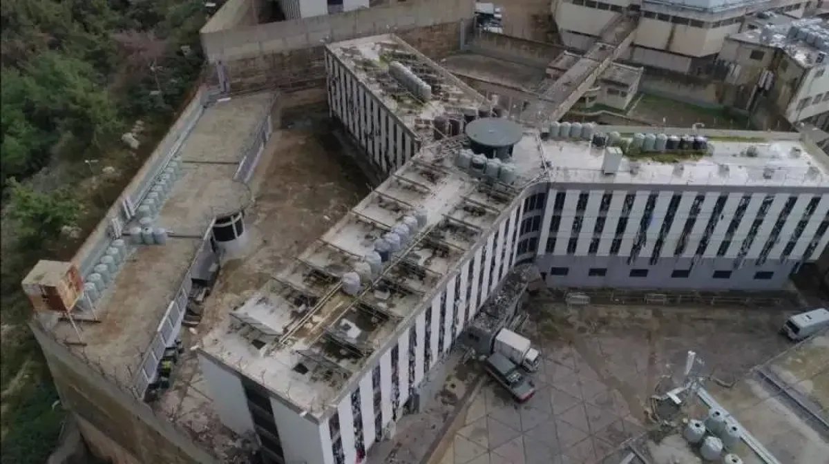 رسائل مؤثرة من معتقلي سجن رومية تزامناً مع ذكرى تحرير دمشق: مطالب بمعالجة ملف المعتقلين