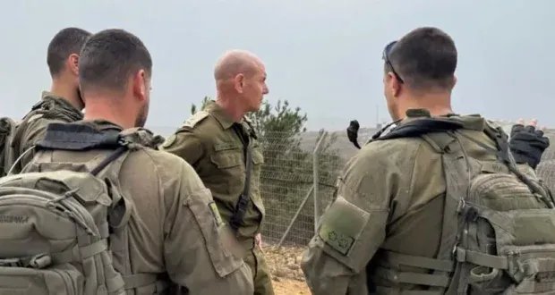 الجيش الإسرائيلي يعلن جاهزيته لأي تطورات على الحدود السورية واللبنانية
