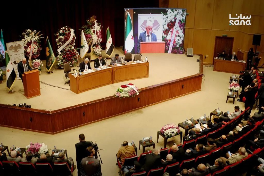 غرفة صناعة حماة تبحث تطوير القطاع الصناعي وتذليل العقبات أمام الصناعيين