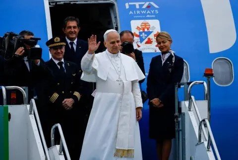 البابا فرنسيس في لبنان: دعوات للوحدة والمصالحة وأمل للشباب في اليوم الثاني من الزيارة