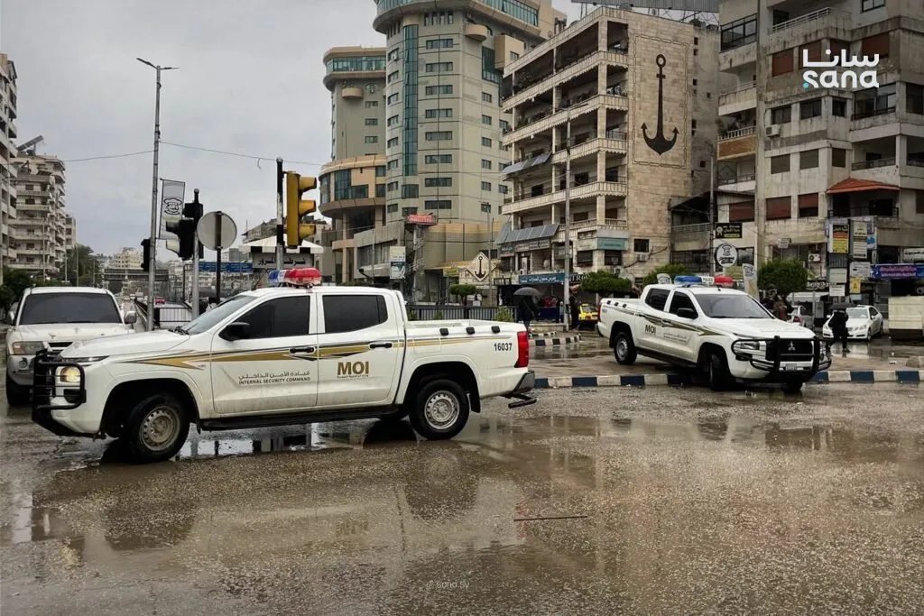 اللاذقية: الأمن الداخلي يطيح بخمسة ضباط من النظام السابق بتهم خطيرة