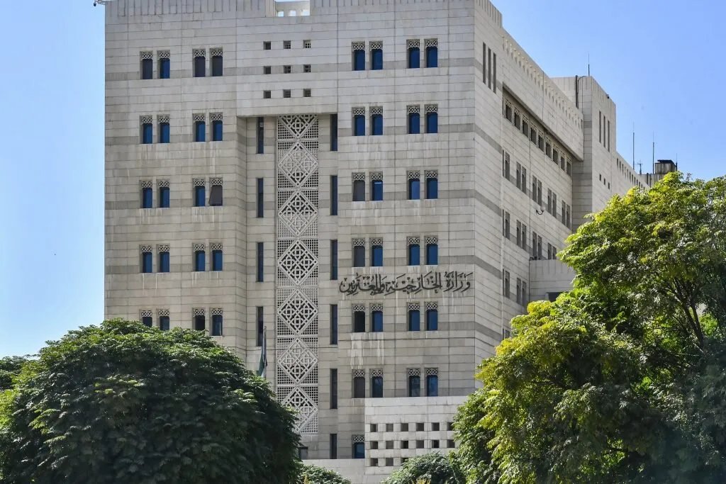 سوريا تهنئ الإمارات بيومها الوطني الـ 52 وتؤكد عمق العلاقات الأخوية