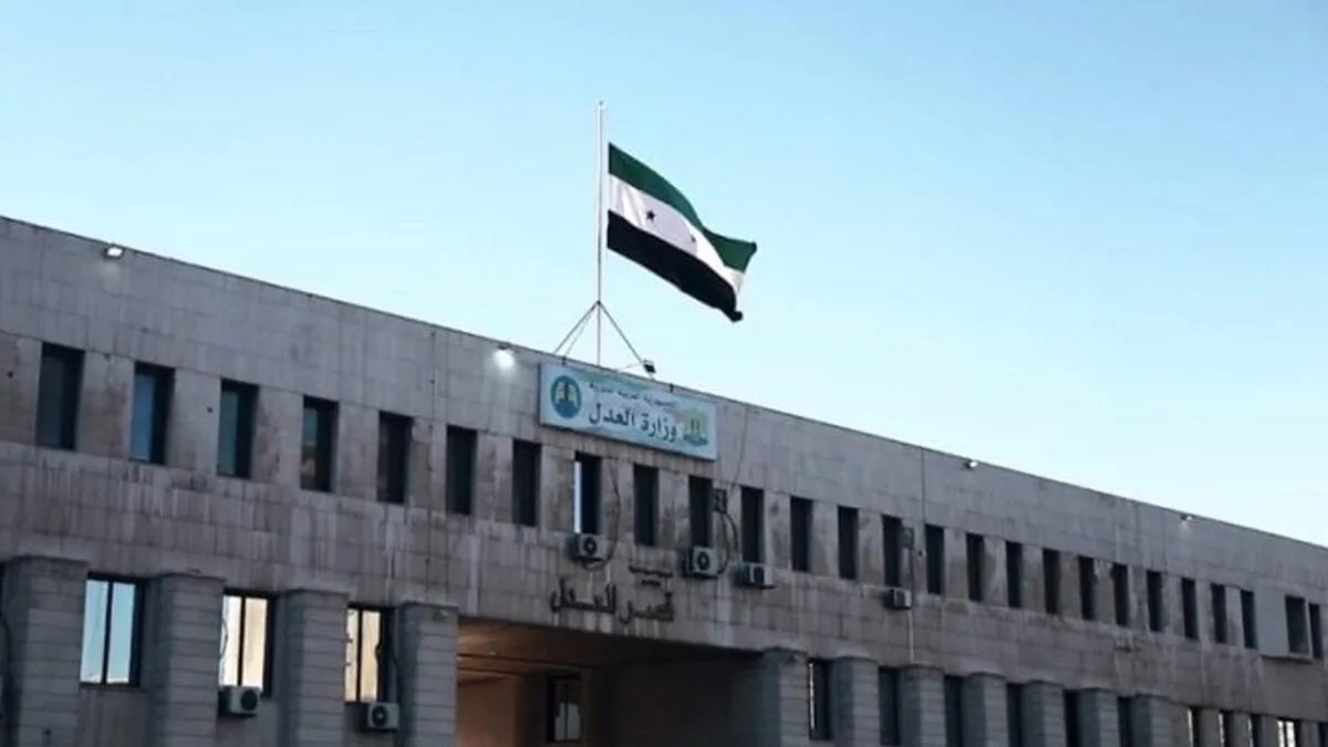 وزيرا العدل والاتصالات يبحثان تعزيز التعاون لمكافحة الجريمة المعلوماتية وتسريع التحول الرقمي