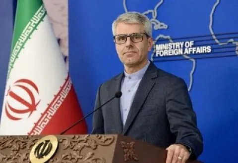 إيران تستنكر العقوبات الأمريكية الجديدة على شبكتها النفطية وتعتبرها "عدوانًا" قبل جولة جديدة من المحادثات النووية