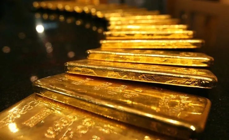 تراجع أسعار الذهب بأكثر من 1% متأثرة بارتفاع عوائد سندات الخزانة الأمريكية