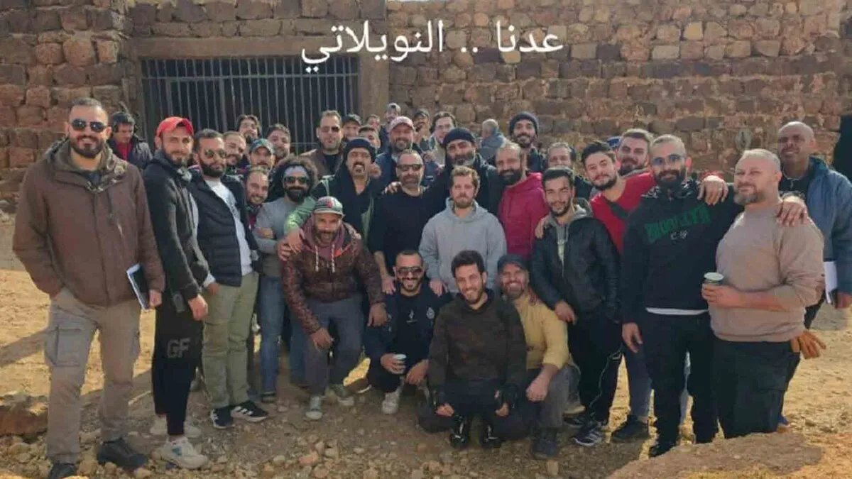 بعد الحريق: استئناف تصوير مسلسل "النويلاتي" في ريف دمشق