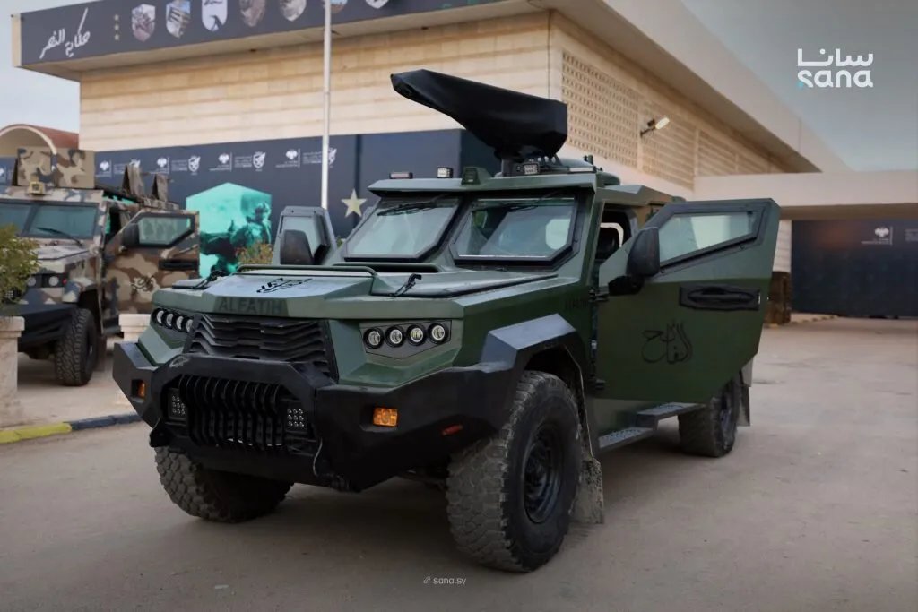 معرض الثورة السورية العسكري في دمشق: عرض للآليات المطورة محلياً وتوثيق لمراحل الثورة