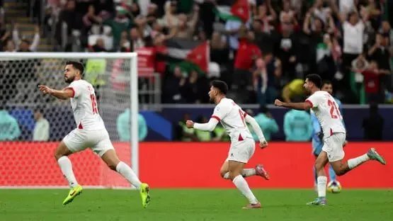 الأردن يتغلب على الإمارات في افتتاح مشواره بكأس العرب بهدفين لهدف