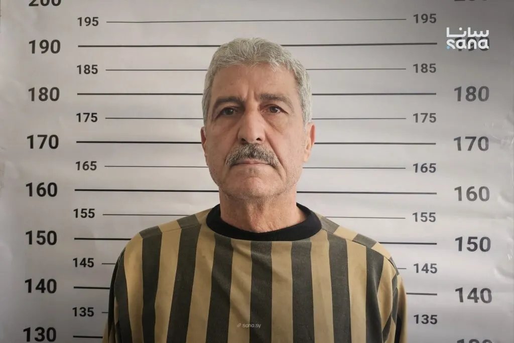 القبض على العميد السابق وعضو مجلس الشعب عبد الرزاق بركات بتهمة قمع المتظاهرين في حمص