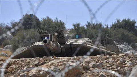 تصعيد جنوب لبنان: غارات إسرائيلية تستهدف مواقع مزعومة لـ"حزب الله" بعد إنذار بالإخلاء