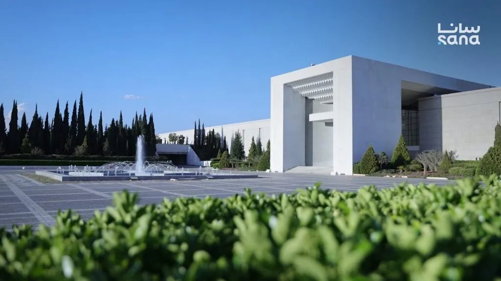 مرسوم رئاسي: تعيين محمد عبد الحليم أبازيد نائباً لوزير المالية