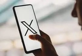 الاتحاد الأوروبي يفرض غرامة 120 مليون يورو على منصة إكس بسبب عدم الشفافية