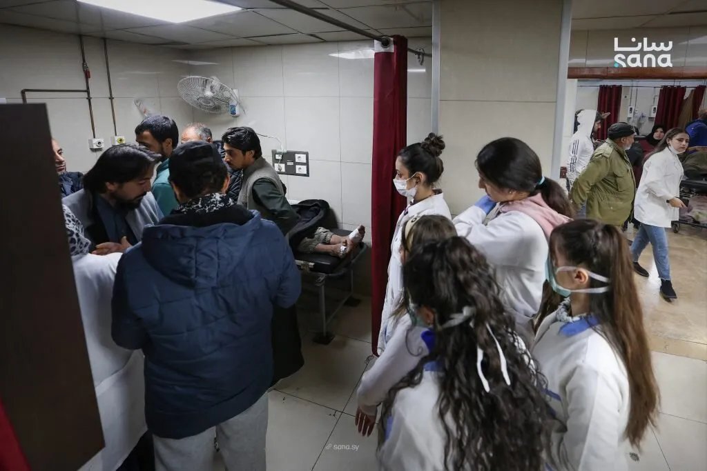 جامعة دمشق: مبادرة طالبات التمريض لدعم أقسام الإسعاف في ذكرى التحرير