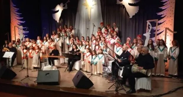 كورال المحبة للأطفال واليافعين ينشر الحب والسلام في أمسية موسيقية بطرطوس