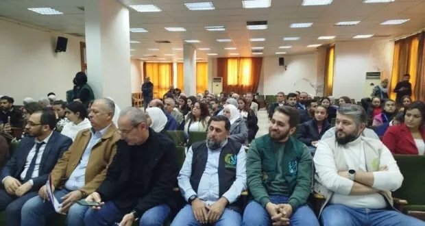 اللاذقية: جلسة حوارية تسلط الضوء على أهمية ثقافة العمل التطوعي في بناء المجتمع