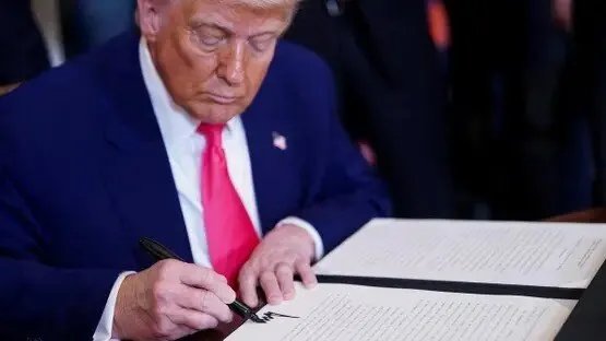 سباق الذكاء الاصطناعي: واشنطن ترد على بكين بتعزيز التعليم وتطوير المناهج