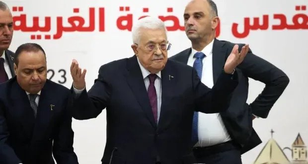 السعودية تدعم خطوات الإصلاح الفلسطينية وتعيين حسين الشيخ نائباً للرئيس