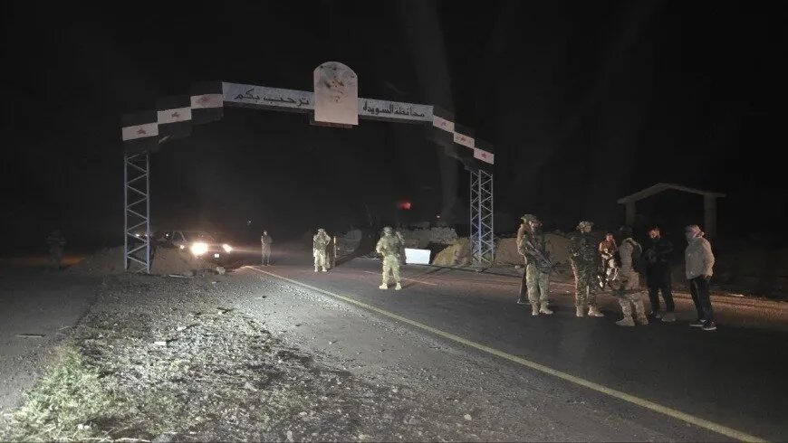 السويداء: اتفاق هشّ لتفعيل الأمن وسط انقسامات حادة وتصعيد عسكري محتمل