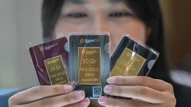 تراجع أسعار الذهب وسط تقلبات الأسواق: هل تحدد الفائدة الأمريكية مصير المعدن النفيس؟